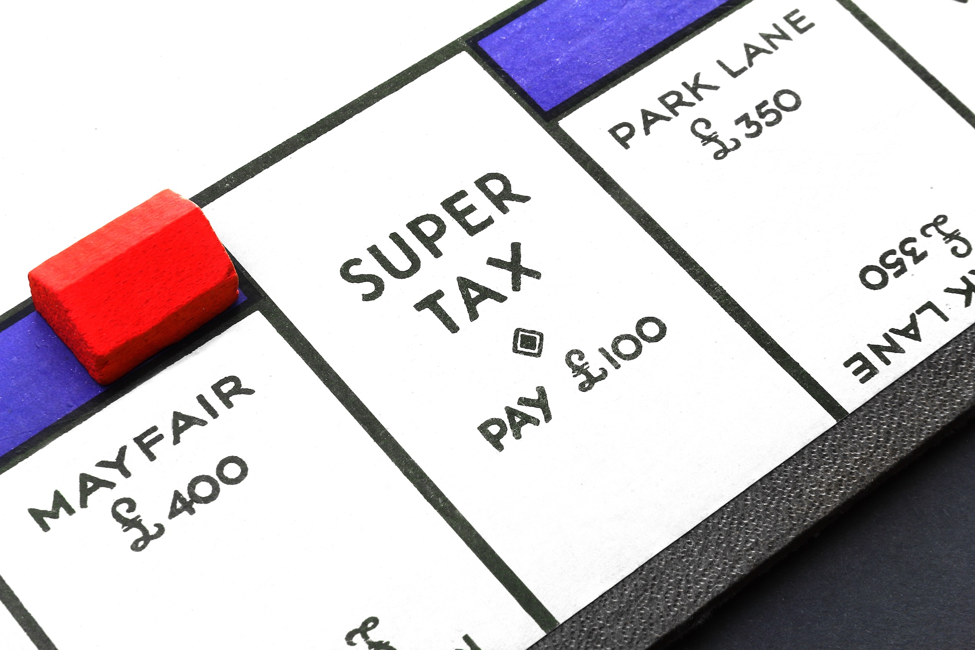 Building Bonds, an essay by Kieran Wong